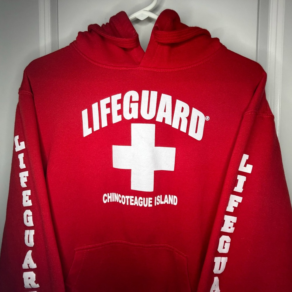 Lifeguard‎ Chincoteague Island Hoodie Red Mens Medium Graphic Sleeve Sweatshirt